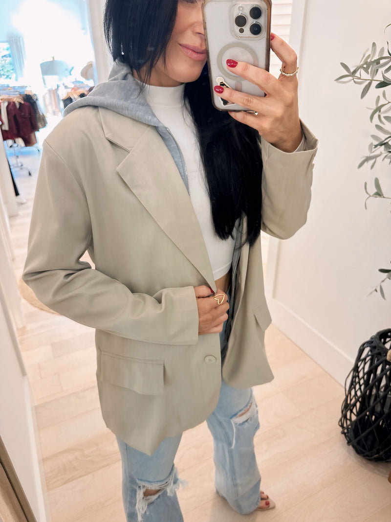 2 In 1 Blazer/Hoodie Jacket